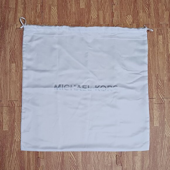 Michael Kors White Satin Dust Bag Cover Protective Pouch Drawstring 18.5x18.5 - Picture 1 of 4